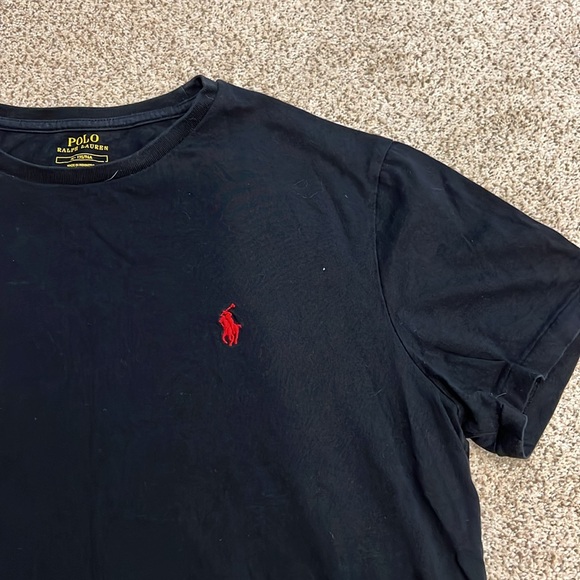 Black polo tshirt - Picture 2 of 4